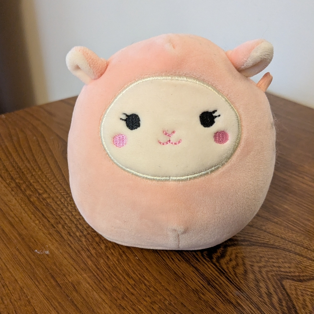 Squishmallow 5" Elsa the Pink Lamb Sheep Rare Canada Exclusive